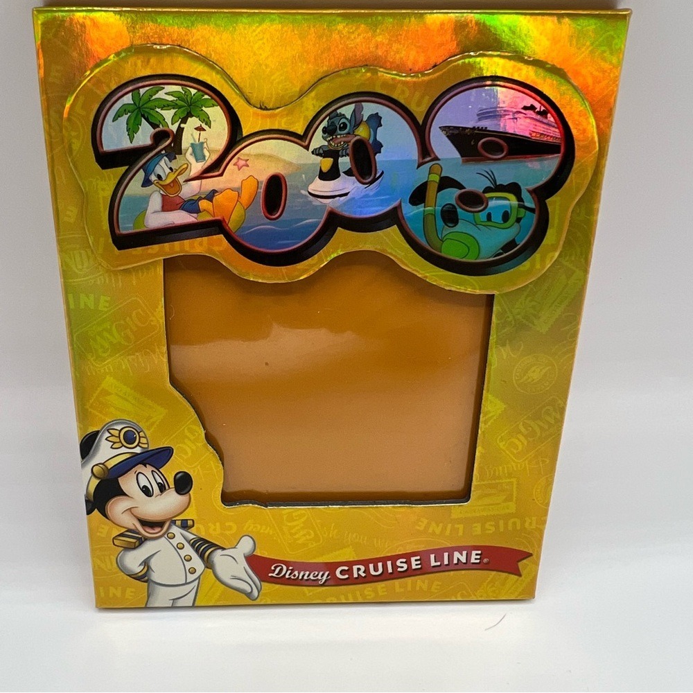 NWT Disney Cruise‎ Line 2008 Magnetic Photo Frame Mickey DCL Magic Ship Gold 5x4